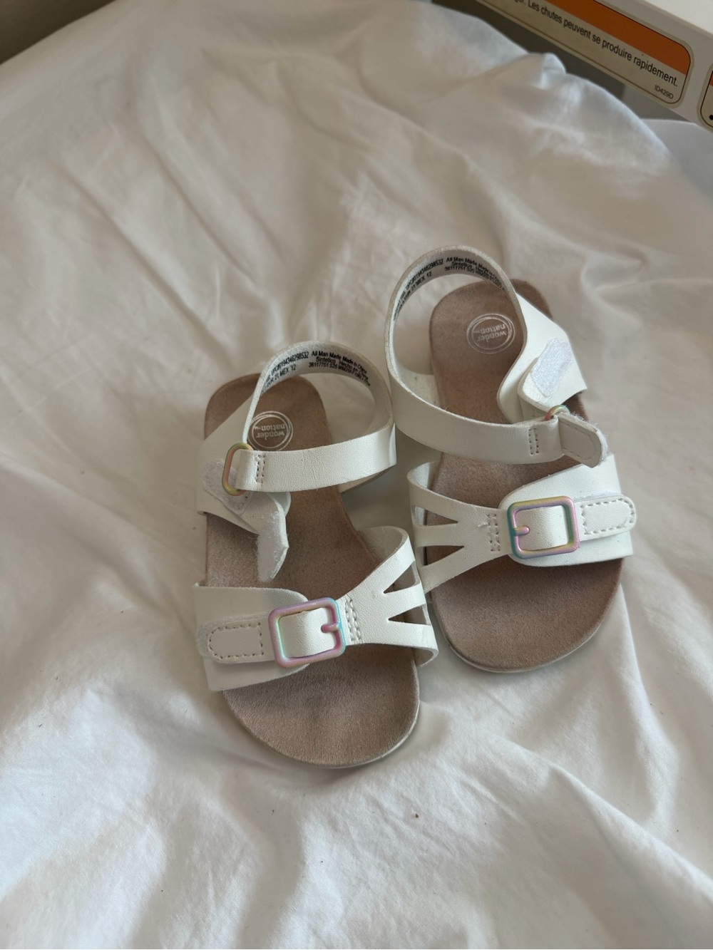 Kids White Leather Buckle Sandals